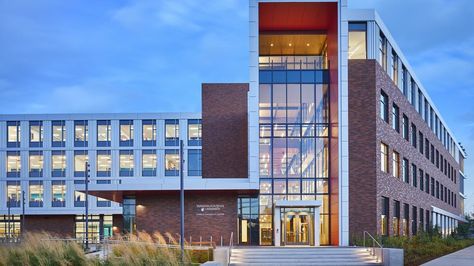 School Building Design, Renovation Architecture, Hospital Architecture, University Architecture, Washington State University, School Campus, Education Architecture, School Building, Contemporary House Design