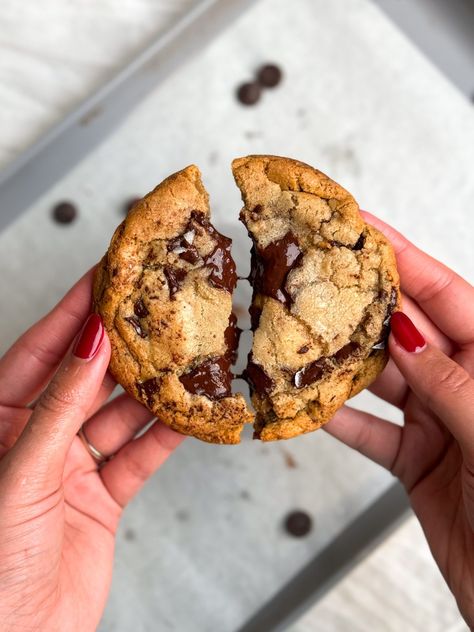 Single Serve Chocolate Chip Cookie Chocolate Chip Cookie Single Serve, Single Chocolate Chip Cookie Recipe, Single Serve Cookie Recipe, Single Chocolate Chip Cookie, Single Cookie Recipe, Single Serving Cookie, Single Serving Cookie Dough, Chunky Cookie Recipe, Single Serve Chocolate Chip Cookie