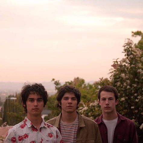 Warped Tour, The Wallows, Cole Preston, Dylan Minnette, Tokyo Street Fashion, 13 Reasons Why, Le Happy, Atlantic Records, 13 Reasons