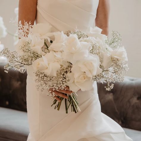 Modern White Bridal Bouquet, White Bride Bouquets, Modern White Bouquet, Modern Bride Bouquet, Gypsophila Wedding Bouquet, Baby's Breath Bridal Bouquet, Ivory Wedding Theme, All White Bridal Bouquet, All White Bouquet