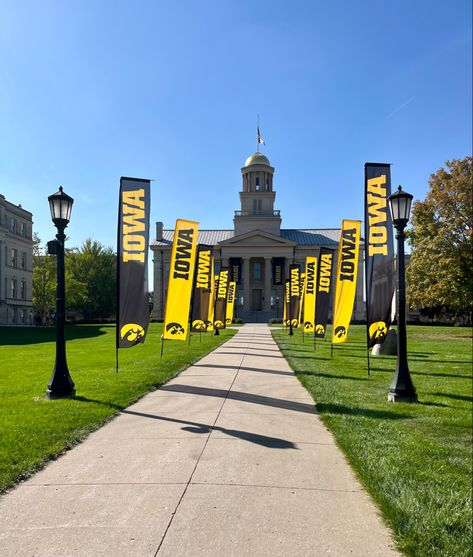 University Of Iowa Aesthetic, Iowa University, Slide Deck, Future Vision, University Of Iowa, Dream College, Top Colleges, Ncaa Basketball, Iowa City