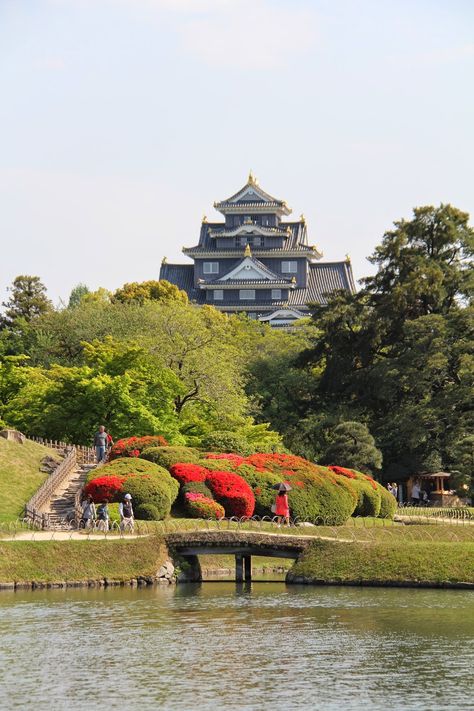 EATspeak: Korakuen Garden in Okayama　　こらくえん Okayama Japan, Japan Travel Guide, Instagram Snap, Okayama, Kyoto Japan, Travel Writer, 8th Of March, Food Travel, Japanese Garden