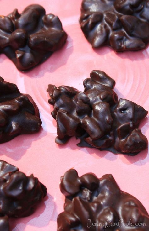 Recipe Using Dried Cherries, Dried Cherry Recipes, Jenny Can Cook, Chocolate Peanut Clusters, Chocolate Clusters, Healthy Dark Chocolate, Raisin Recipes, Cereal Treats, Cherry Recipes