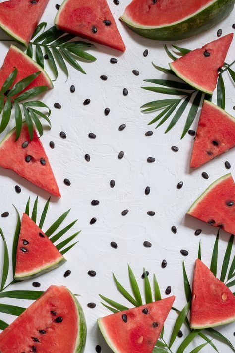 Sliced Watermelon, Watermelon Background, Watermelon Cartoon, Watermelon Illustration, Watermelon Wallpaper, Palm Trees Wallpaper, Watermelon Party, Bunny Painting, Fruit Wallpaper