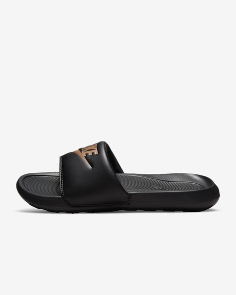 Slides Nike, Nike Slides, Womens Slides, Nike Store, Pool Slides, Slides, Free Delivery, Stockings, Loafers