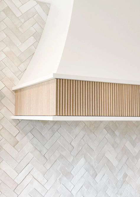 Reeded Kitchen Hood, Range Vent Hood Ideas, Kitchen Hood Ideas Modern, Zellige Bathroom, Kitchen Hood Ideas, Stove Hood, Kitchen Hood Design, Accessible Kitchen, Easter Kitchen