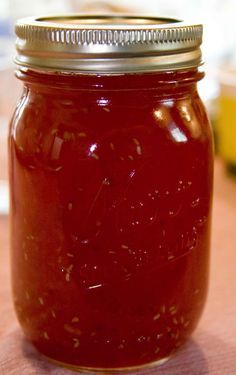 Raspberry Peach Jam, Norwegian Pancakes, Jam Bread, Butter Spreads, Jam Canning, Fruit Butters, Peach Raspberry, Homemade Jams, Jam Recipes Homemade