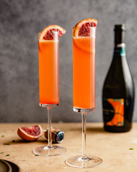 Classic Mimosa, Orange Mimosa, Blood Orange Cocktail, Pomegranate Liqueur, Crispy Corn, Epicure Recipes, Ginger Liqueur, Pear Ginger, Mimosa Recipe