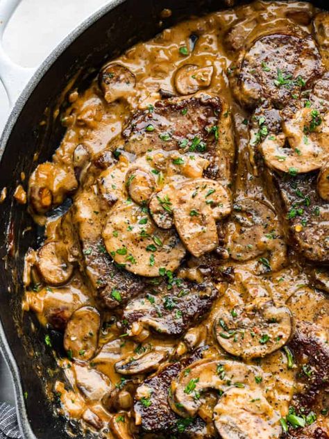 Cognac Mushroom Steak Sauce, Saucy Beef Recipes, Steak Diane Recipe Gordon Ramsay, Steak Dianne Recipes, Steak Shoulder Recipes, Recipes With Steak Pieces, Beef Angus Steak Recipes, Angus Sirloin Steak Recipes, Bourbon Steak Sauce