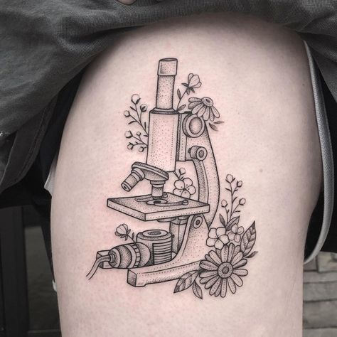 Microscope Tattoo, Physics Tattoos, Scientific Tattoo, Chemistry Tattoo, Teacher Tattoos, Science Tattoo, Science Tattoos, Brain Tattoo, Hp Tattoo