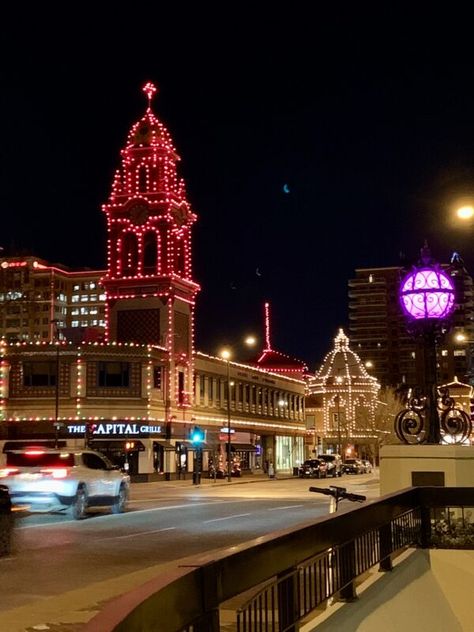 Kansas City Aesthetic, Kansas City Plaza, America Photo, Kansas City Skyline, Country Club Plaza, Southern States, Hometown Pride, Usa States, Kansas City Missouri