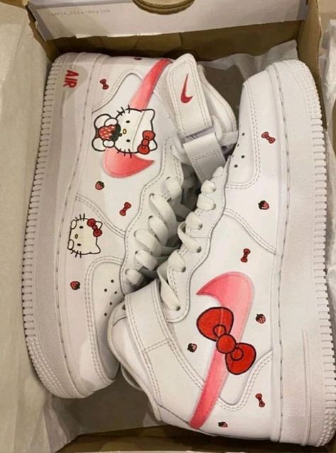 Sanrio Jordans, Hello Litty Outfits, Hello Kitty Outfit Ideas, Kuromi Shoes, Hello Kitty Merch, Hello Kitty Sneakers, Hello Kitty Products, Nike Blazer Outfit, Hello Kitty Stuff