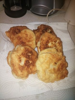 Make and share this Fried Bannock recipe from Food.com. Fried Bannock Recipe, Celtic Samhain, Bannock Recipe, Bannock Bread, Indian Fry Bread, Fry Bread, Recipe 30, Quick Bread, Samhain