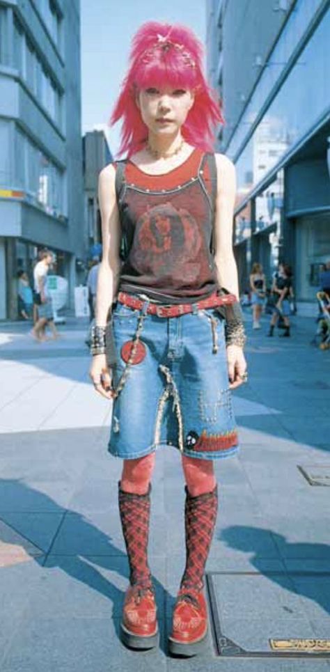 Funky 90s Outfits, J Street Fashion, Harakuju Fashion, Harajuku Fashion Street 90s, 90s Harajuku Fashion, J Fashion Street, 90s Japanese Street Fashion, 90s Tokyo, J Fashion Harajuku