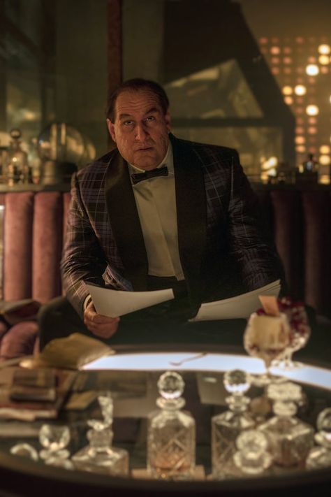 What to Know About HBO Max's "Batman" Penguin Spinoff Series The Penguin Batman, The Batman 2022, Batman 2022, Bob Kane, Matt Reeves, Paul Dano, Anthony Mackie, Danny Devito, Colin Farrell