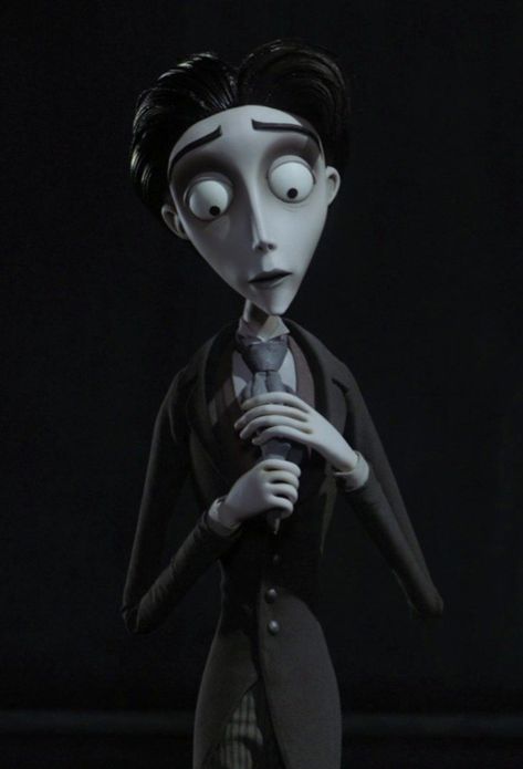 Corpse Bride | Victor Van Dort Corpse Bride Victor Aesthetic, Corpse Bride Pfp Victor, Victor Bride Corpse, Victor Van Dort Aesthetic, Hear Me Out Crushes, Corpse Bride Profile Picture, Victor The Corpse Bride, Tim Burton Victor, Victor Van Dort Icon