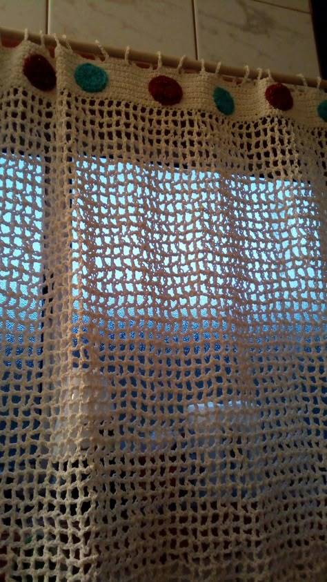 Crochet Net Curtains, Crochet Drapes, Knit Curtains, Crochet Furniture, Crochet Gift Ideas, Crochet Curtain Pattern, Crochet Store, Crochet Butterfly Pattern, Hats Crochet