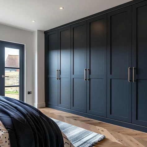 Painted Built In Wardrobes Bedroom, Navy Built In Wardrobe, Blue Wardrobe Doors, Navy Dressing Room, Fitted Wardrobe Doors Ideas, Blue Built In Wardrobe, Blue Closet Ideas, Navy Fitted Wardrobes, Painted Fitted Wardrobe Ideas