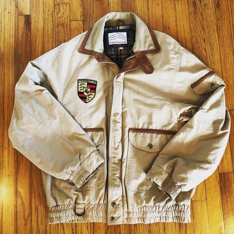 Porsche Safari, Porsche Jacket, Team Jackets, Vintage Porsche, Safari Jacket, Men's Outerwear, Summer Fits, Street Style Looks, Mens Outerwear