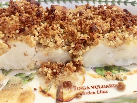 Pecan Crusted Cod with Mustard and Maple Syrup – Good Dinner Mrs Mellen Pecan Crusted Cod Baked Fish, Pecan Crusted Cod, Pecan Crusted Walleye, Pecan Crusted Fish, Cod Filets, Crusted Cod, Honey Mustard Pretzels, Haddock Recipes, Cod Fish Recipes