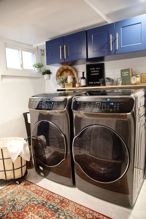 Samsung Laundry, Laundry Room Appliances, House Appliances, Kitchen Essentials List, Samsung Home, Samsung Washing Machine, Samsung Washer, Dream Laundry Room, House Essentials