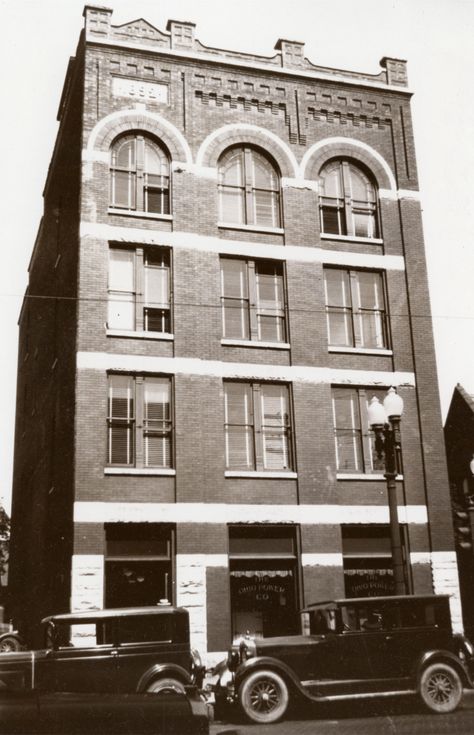 1930s | Canton, Ohio, 1930s | AEP Retirees & Alumni Atlanta Architecture, Ohio History, Canton Ohio, Street Scenes, Rome, Ohio, Atlanta, Street View, Architecture