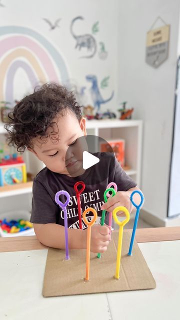 Peeja | Ayden & Alfie on Instagram: "A fun fine motor skills and concentration for toddlers.  ➡️ Suitable from 2yo+ or earlier (Alfie is 22mo)  Our content is for educational purpose. ‼️ Strictly NO REPOST ‼️  #AydenAlfiePlays" Letter H Games For Preschoolers, Montessori Motor Skills, Counting Activity For Toddlers, Fine Motor Activity For Toddlers, Hands On Activities For Toddlers, Fine Motor Skills Activities For Kindergarten, Activities For Nursery Kids, Motor Skill Activity For Toddlers, Activity For Nursery