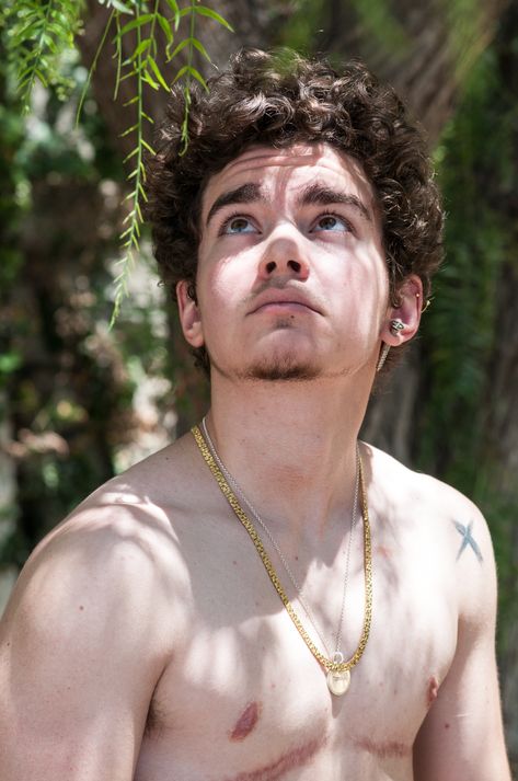 Elliot Fletcher Eliot Fletcher, Elliot Fletcher, Candy Magazine, Eric Smith, Faking It, Trans Art, Trans Boys, Human Reference, Trans Pride