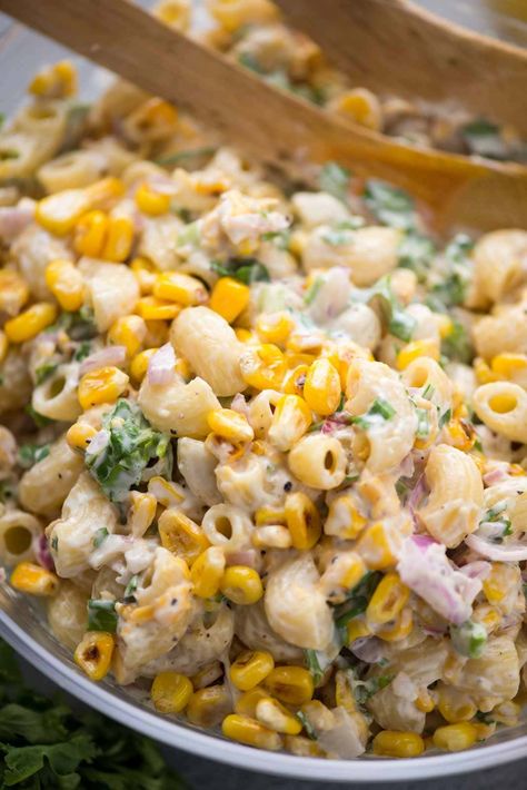 Awesome Pasta Salad, Corn Pasta Salad, Veggies Salad, Classic Pasta Salad, Creamy Pasta Salads, Corn Pasta, Mac Salad, Corn Salad Recipes, Creamy Corn