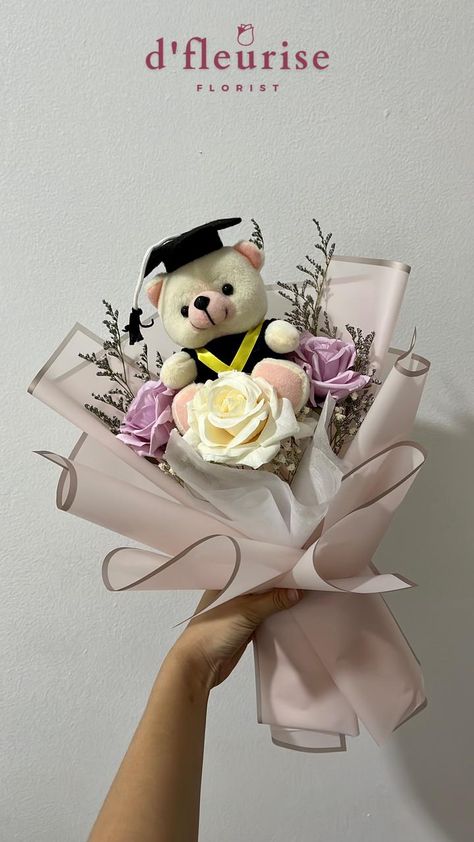 click link for more information and order💫 #bouquet #buketbunga #flower #flowerbouquet #bouquetjakarta #bouquettangerang #aestheticflower #aestheticbouquet #moneybouquet #vaseflower #standingflower #snackbouquet #giftideas #romanticgift #aesthetic Graduation Bear Bouquet, Buket Wisuda Aesthetic, Teddy Bouquet, Bouquet Wisuda, Buket Graduation, Flower Bouquet Graduation, Bucket Balon, Hand Buket, Bucket Wisuda