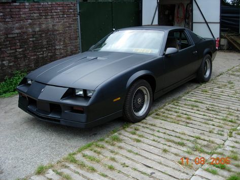 3rd gen Camaro 1986 Camaro, 3rd Gen Camaro, 1992 Camaro, Flat Black Paint, Black Camaro, Camaro Iroc, Camaro Rs, Life Crisis, Auto Detailing