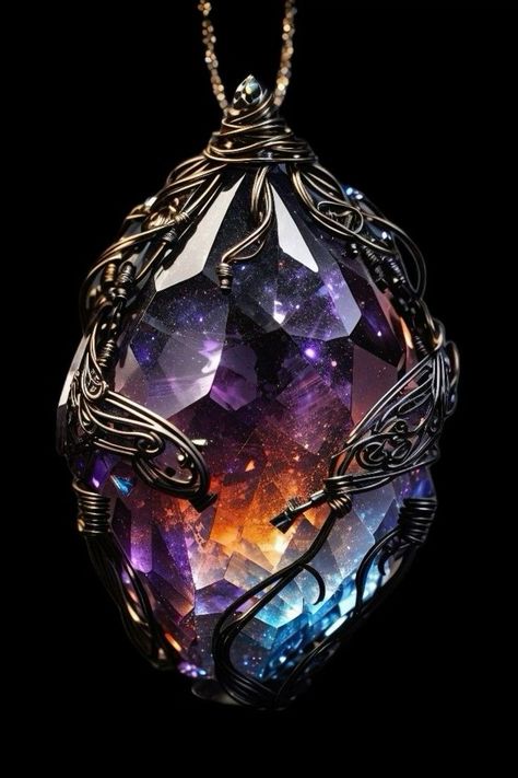 Magical Necklace Art, Fantasy Crystal Necklace, Magic Gem Fantasy Art, Fantasy Necklace Magic, Dnd Magic Necklace, Dnd Necklace Art, Magic Amulet Necklace, Magic Accessories Jewelry, Fantasy Gemstone Art