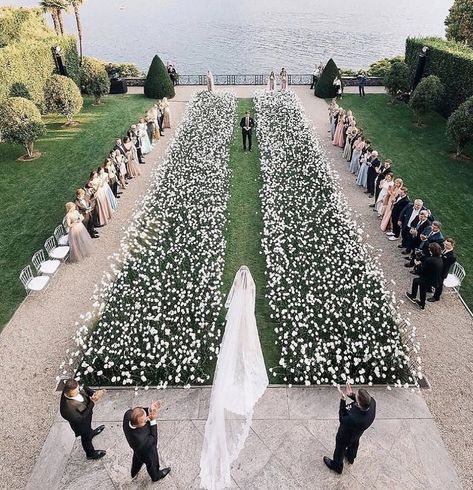 Trending: Runway Style Seating Wedding Ceremony Setup, Wedding Ceremony Seating, Beautiful Wedding Centerpiece, Wedding Aisle Decorations, Lake Como Wedding, Ceremony Seating, Wedding Costs, Floral Arrangements Wedding, Aisle Decor