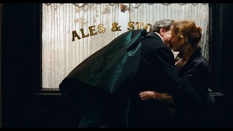 Helena (@saintkikismith) / Twitter Phantom Thread, Paul Thomas Anderson, My Dreams Come True, Only Lovers Left Alive, Cinema Quotes, Thomas Anderson, Movie Screenshots, Daniel Day, Day Lewis