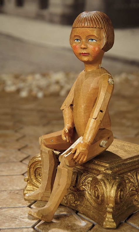 "Fascination" - Sunday, January 8, 2017: 220 Swiss Wooden Carved Doll with Bobbed Hair by Huggler Santos, Bobbed Hair, Wooden Puppet, Wood Carving Faces, Marionette Puppet, Puppet Making, Folk Art Dolls, Wooden Doll, Realistic Dolls