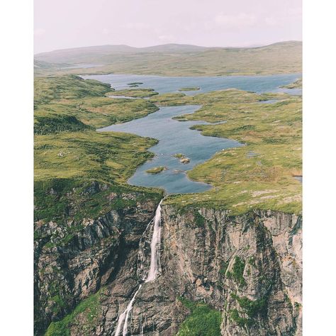 Jurassic Park? Nope, just Gros Morne National Park. Fjords and mountains towers, bogs, and forests…” Canada Project, Gros Morne National Park, Gros Morne, Canada Pictures, Explore Canada, Canada Travel, Newfoundland, Unesco World Heritage Site, Unesco World Heritage