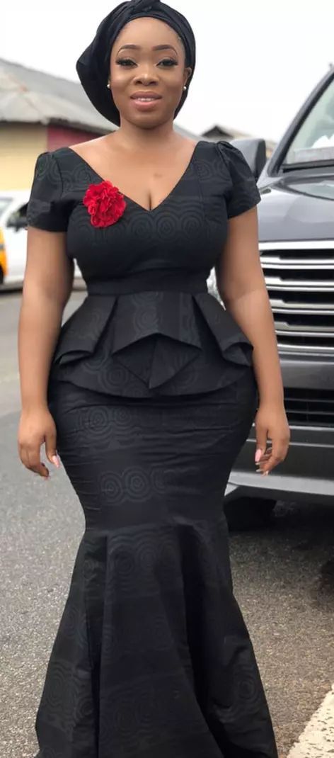 Women Funeral dress, Dashiki dresses, Ankara dresses, wedding dresses, Ankara women dresses | Best african dresses, African clothing styles, African dresses for women Funeral Dress, Ghanaian Fashion, African Fashion Skirts, Best African Dresses, Kente Styles, African Dresses Modern, Afrikaanse Mode, African Wear Dresses, Bohemian Mode