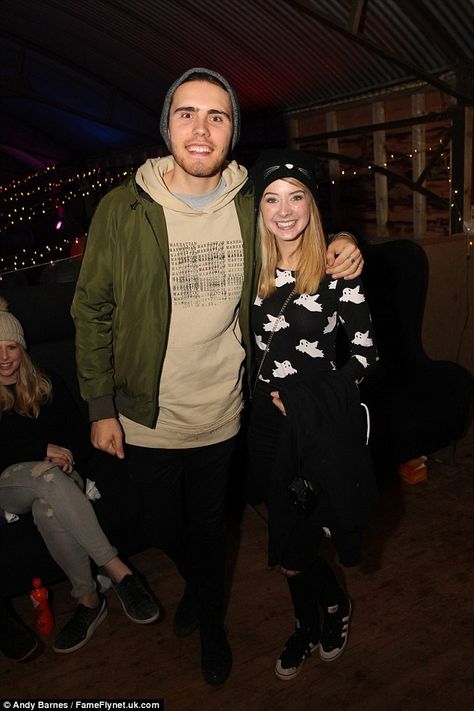 Spooky ensemble: Zoella sported a black sweater decorated with ghosts and a black hat as s... 2010 Vibes, Alfie Deyes, Hair Cuts 2017, Zoe Sugg, Youtube Sensation, Zoella, Troye Sivan, Mischief Managed, Cat Hat