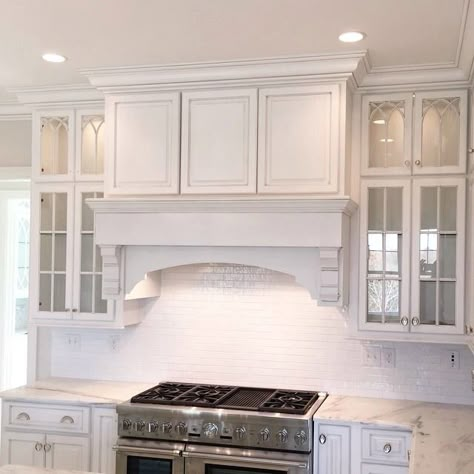 Kitchen Farmhouse Range Hood Ideas, Farmhouse Range Hood, Kitchen Vent Hood Ideas, Farmhouse Range, Modern Victorian Farmhouse, Kitchen Mantle, Kitchen Hood Ideas, Range Hood Ideas, Kitchen Hood Design