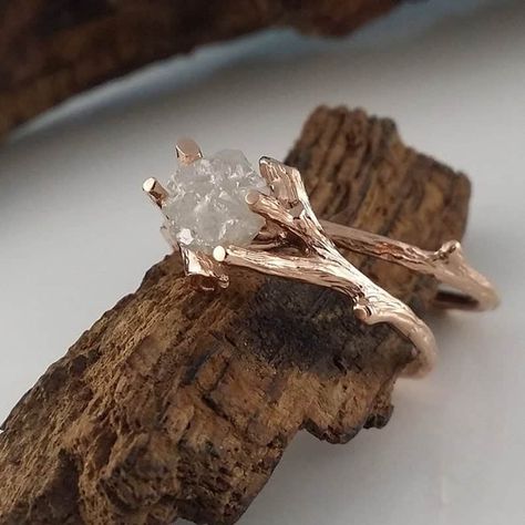 Twig Wedding Band, Uncut Diamond Ring, Hippie Ring, Raw Diamond Rings, Twig Engagement Ring, Couple Ideas, Cute Engagement Rings, Leaf Engagement Ring, Collage Background