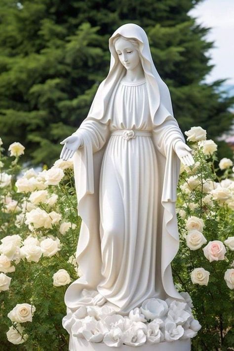 Virgin Mary Statue Garden, Marian Garden, Altar Catholic, Home Altar Catholic, Spiritual Reflection, Blessed Mother Statue, Catholic Wallpaper, Prayer Garden, Virgin Mary Art