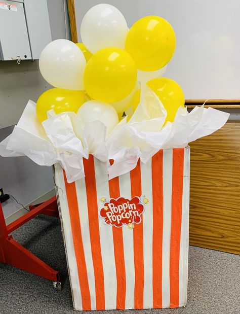 Popcorn Trunk Or Treat, Candy Booth, Popcorn Theme, Trunk Or Treat Ideas, Movie Popcorn, Parade Float, Popcorn Box, Sports Camp, Treat Ideas