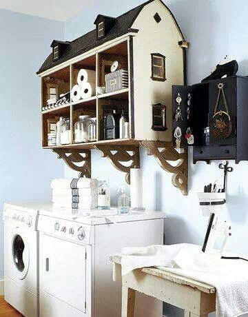 Great way to repurpose an old doll house #home #storage #organization Dollhouse Shelf, Koti Diy, Room Storage Diy, House Shelves, Decorative Shelving, Funky Junk Interiors, Creative Storage Solutions, Home Storage Solutions, Storage House