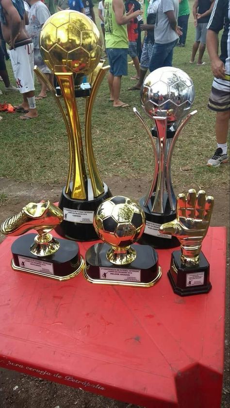 Football Trophy Design, Soccer Trophies, Boys Attitude Pics Hd, Cool Football Boots, Spy Kit, Football Motivation, Soccer Awards, Soccer Trophy, Football Trophy