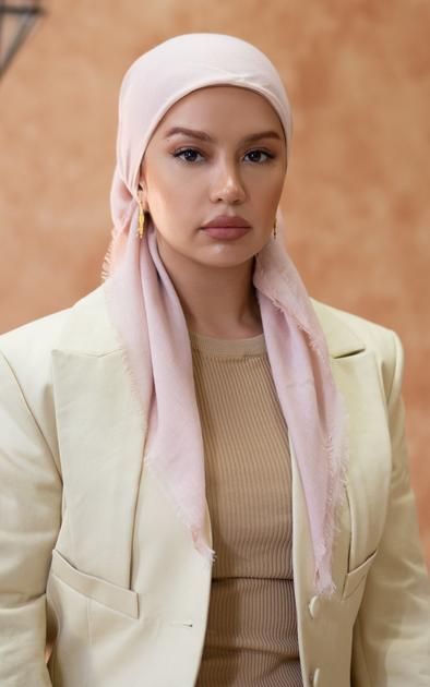 Modest Stylish Outfits, Modest Work Outfits, Islamic Clothing Abayas, Modest Christian Clothing, Hijab Turban Style, Hijab Fashion Summer, Muslim Style, Head Wrap Styles, Modesty Outfits