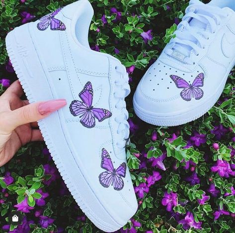 Custom Forces, Painted Af1, Single Butterfly, Custom Air Force 1, Lavender Purple, Pink Ombre, Air Force 1, Air Force, Butterflies