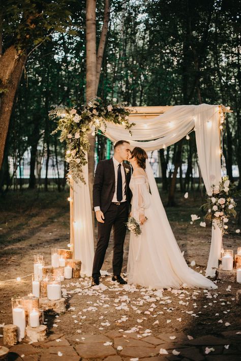 Planning 2023, Arches Wedding, Bougainvillea Wedding, Hot Pink Wedding, Wedding Arches Outdoors, Wedding Archway, Wedding Alters, Wedding Arch Rustic, Wedding Arches