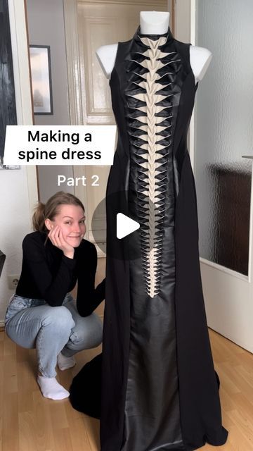 Elien on Instagram: "I can’t believe I’m saying this, but I finally finished the Sandman (by Neil Gaiman) inspired spine dress. It’s inspired by Sandman’s helmet and I followed an arrow smocking pattern to make that spine shape and then weaved it into the dress.
This whole process involved way too much math and planning for me taste, but hey, it’s finally done! Once the weather is better we take some proper photos. :)

#sewing #costumedesign #smocking #sandman #fashiondesign #neilgaiman" Spine Dress, Smocking Pattern, The Sandman, An Arrow, Neil Gaiman, Smock Dress, Costume Design, Costume Ideas, Too Much