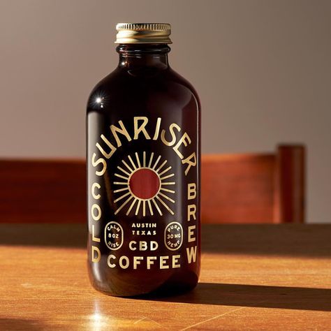 Sunriser CBD Cold Brew sur Instagram : Say hello to Sunriser CBD Cold Brew. 8 fl oz of coffee with 30 mg of pure hemp derived CBD. Branding by @__l__a__n__d__ Photo by… Can Label Design, Coffee Brand, Coffee Obsession, Beer Packaging, Wine Packaging, Specialty Coffee, Dog Coffee, Coffee Photography, Coffee Packaging