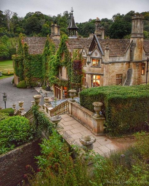 The Manor House, Castle Combe, Wiltshire Castle Combe, Castle Aesthetic, House Goals, Pretty House, Beautiful Architecture, Pretty Places, Dream Home Design, My Dream Home, Future House